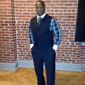 Meet your Posher, Kenneth